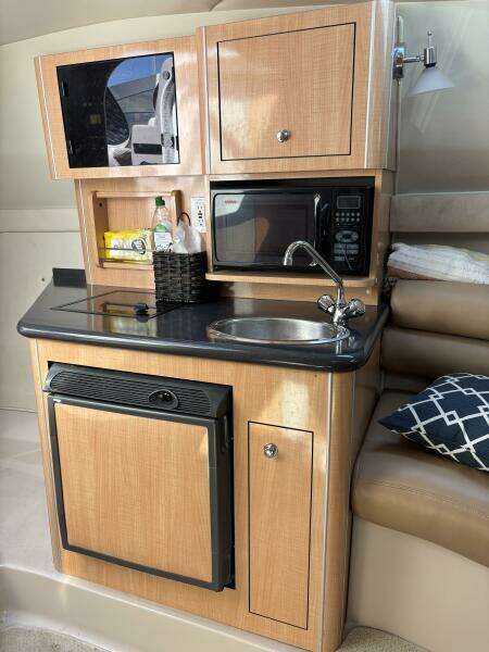 28ft Doral Yacht For Sale