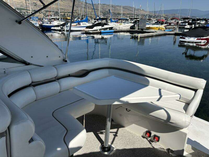 28ft Doral Yacht For Sale