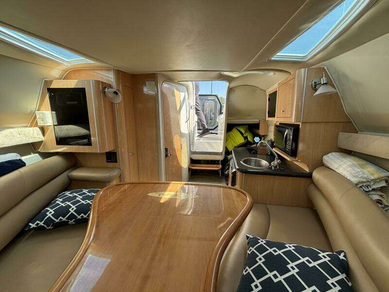 28ft Doral Yacht For Sale