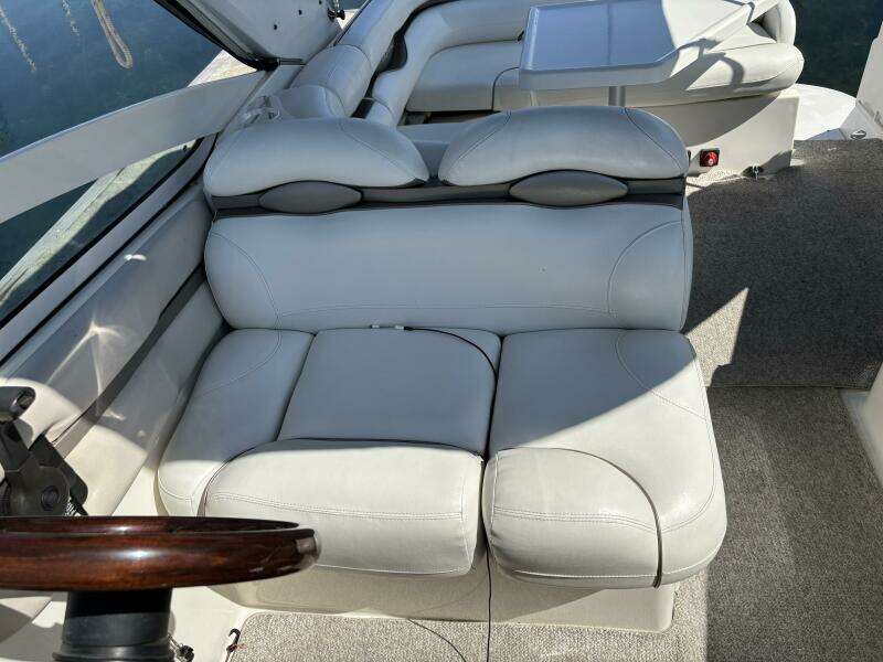 28ft Doral Yacht For Sale
