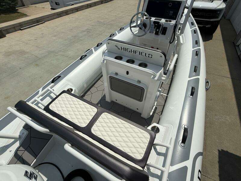 19ft Highfield Yacht For Sale