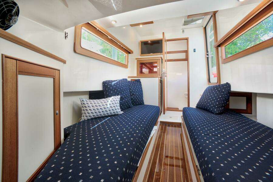 ROVER 37ft Marlow Yacht For Sale