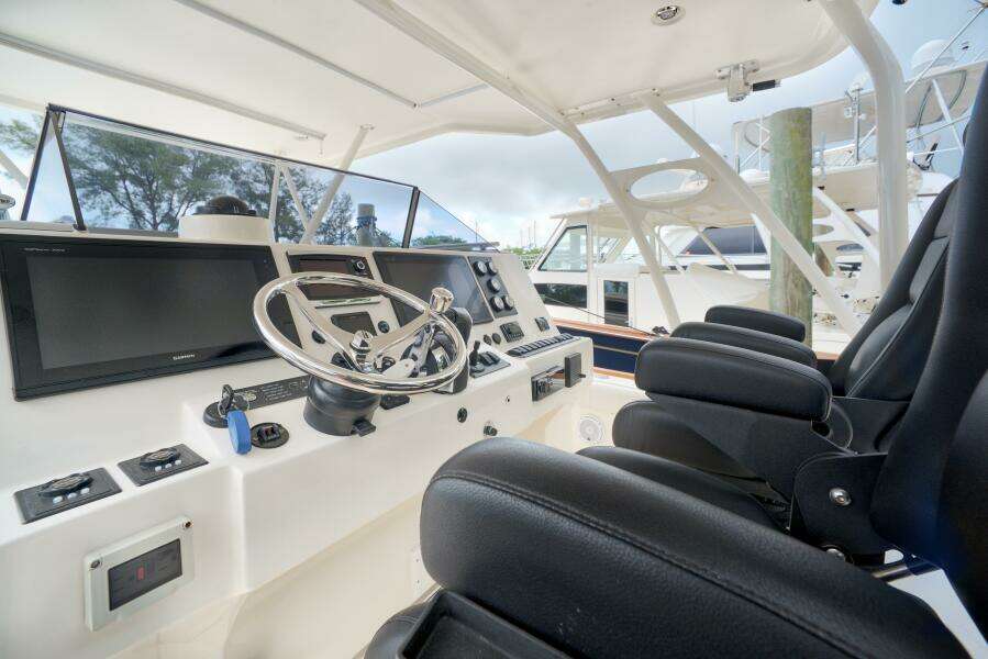 ROVER 37ft Marlow Yacht For Sale