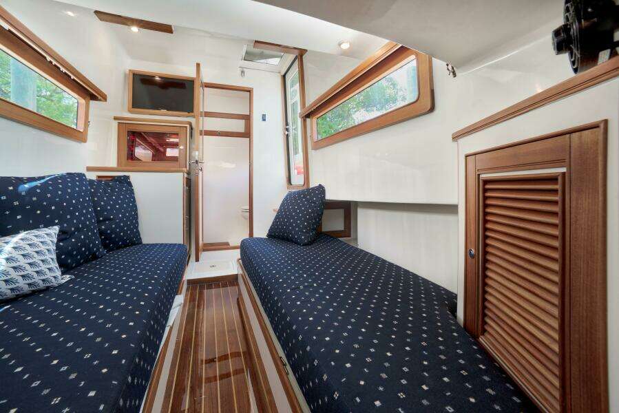 ROVER 37ft Marlow Yacht For Sale