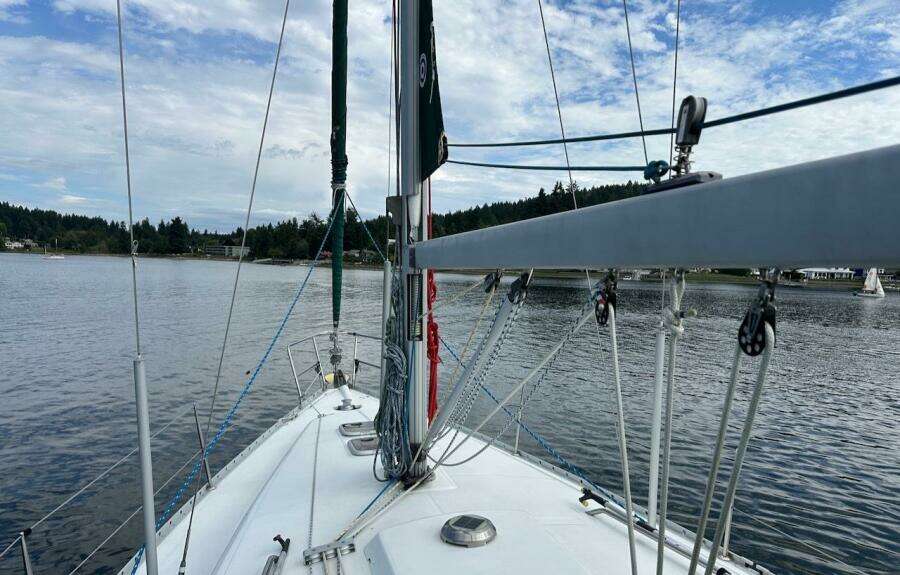 36ft Beneteau Yacht For Sale