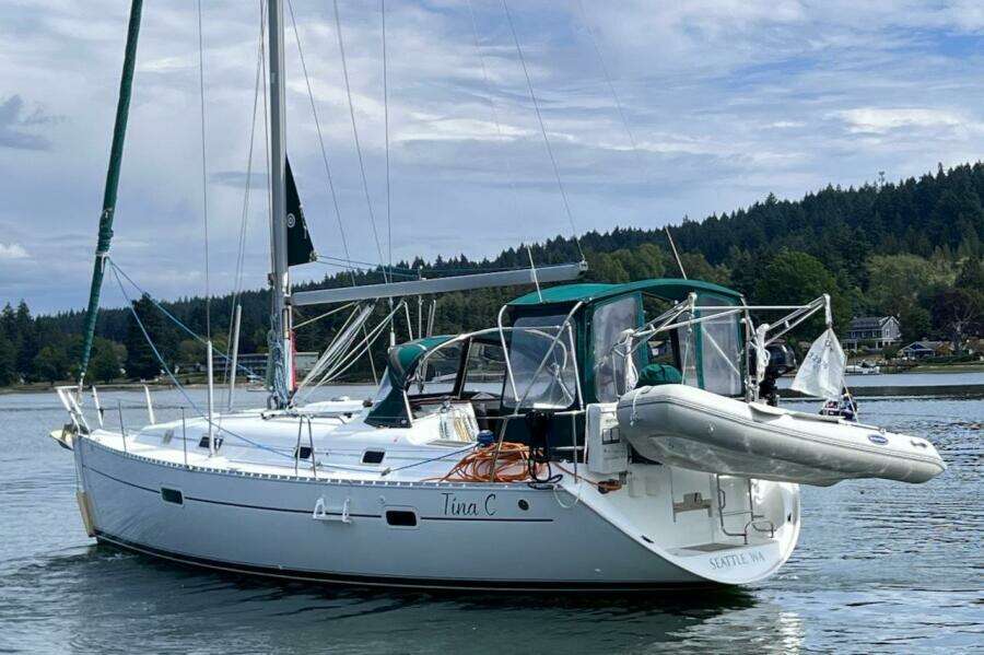 36ft Beneteau Yacht For Sale