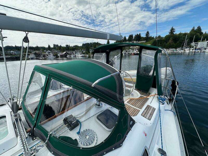 36ft Beneteau Yacht For Sale