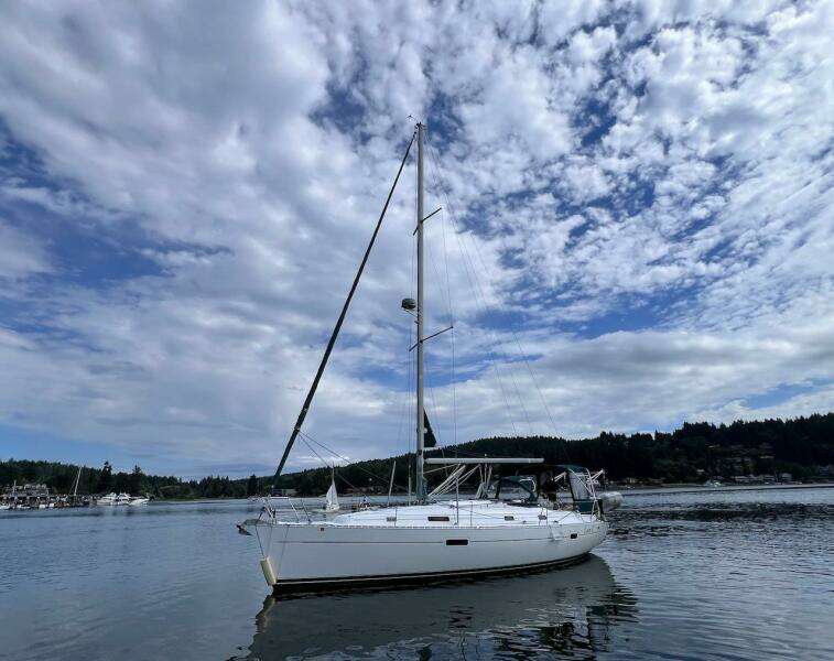 36ft Beneteau Yacht For Sale