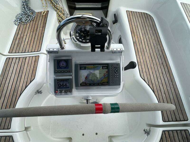 36ft Beneteau Yacht For Sale