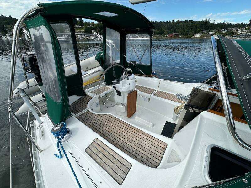 36ft Beneteau Yacht For Sale