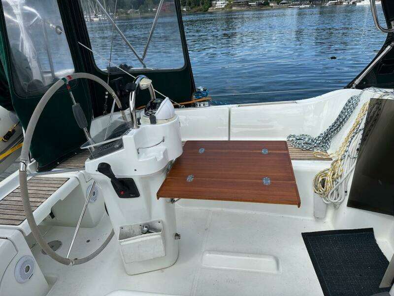 36ft Beneteau Yacht For Sale