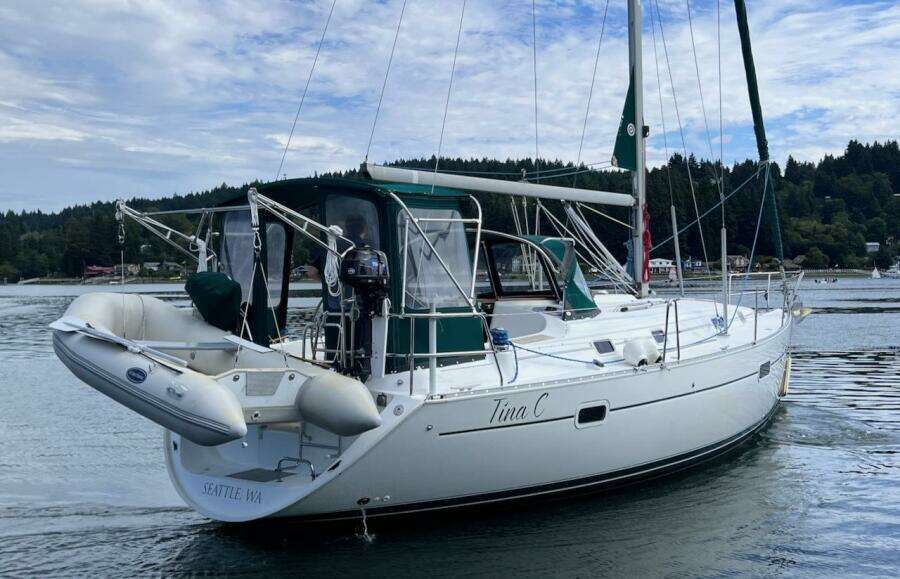36ft Beneteau Yacht For Sale