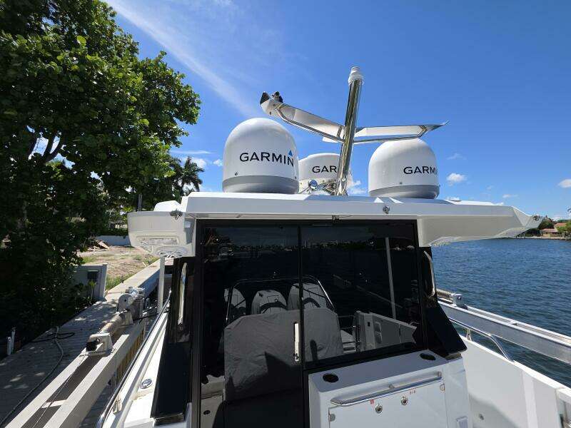 35ft Wellcraft Yacht For Sale