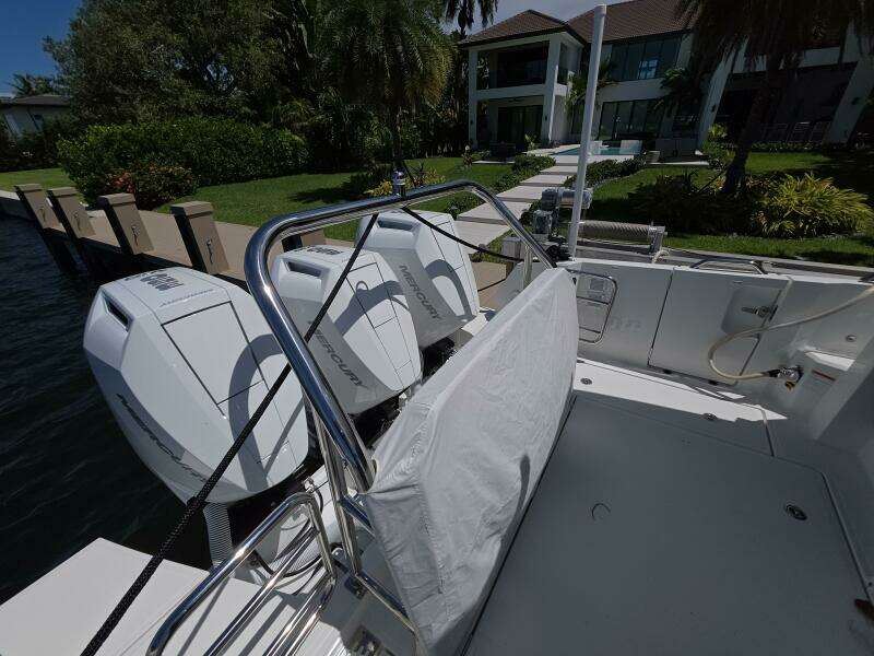 35ft Wellcraft Yacht For Sale