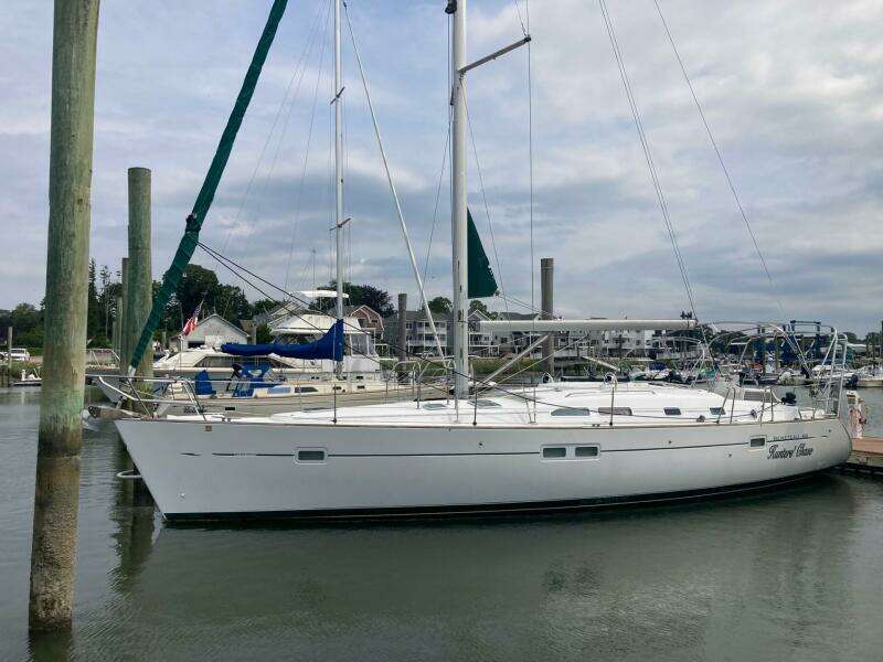 Hunters Chase 42ft Beneteau Yacht For Sale