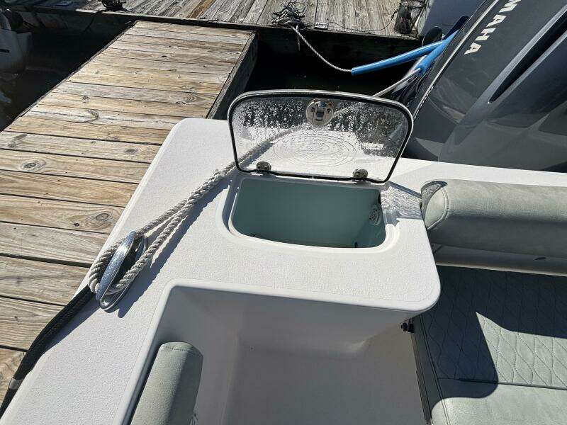 24ft Sportsman Yacht For Sale