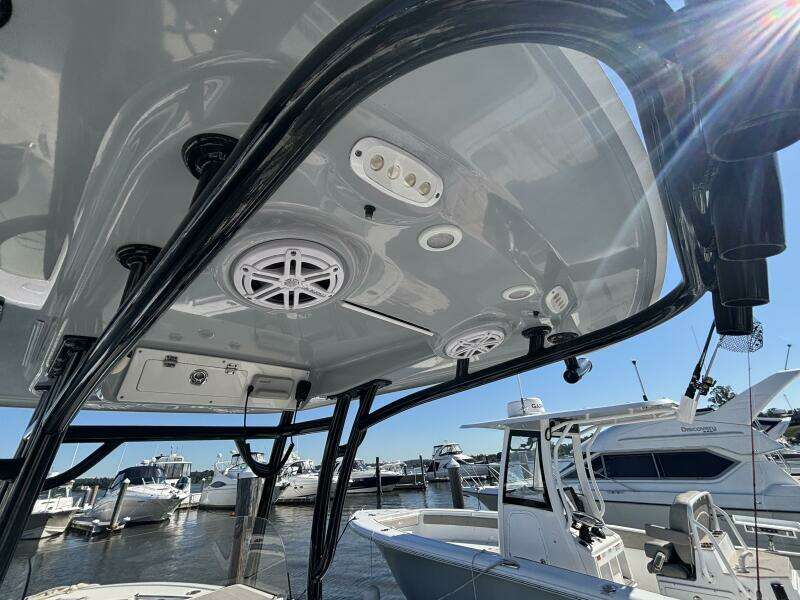 24ft Sportsman Yacht For Sale