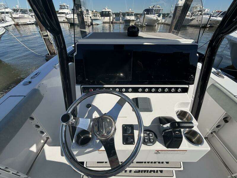 24ft Sportsman Yacht For Sale