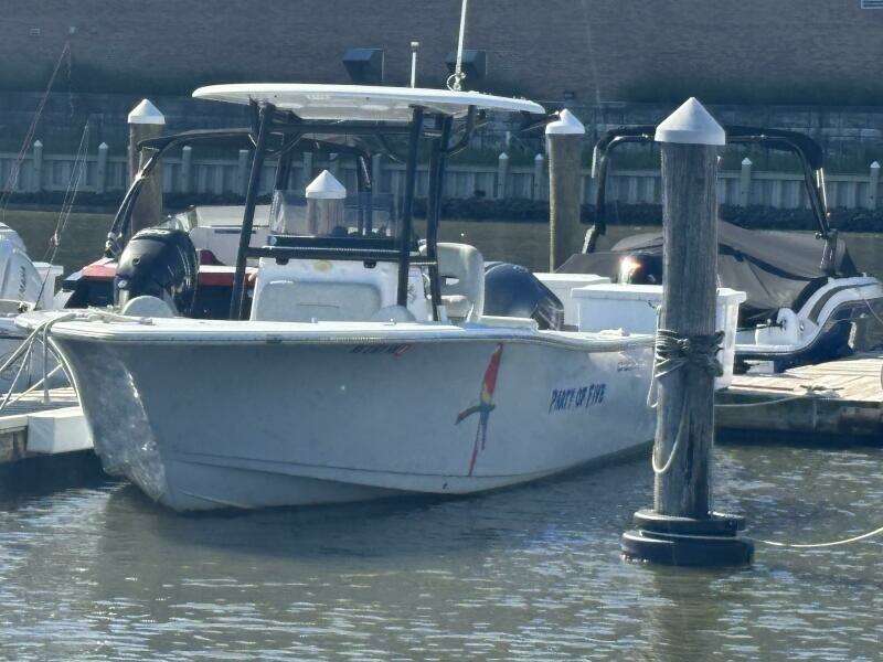 24ft Sportsman Yacht For Sale