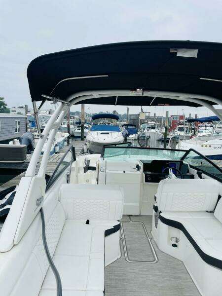25ft Sea Ray Yacht For Sale