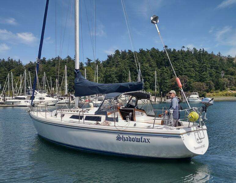 SHADOWFAX 36ft Catalina Yacht For Sale