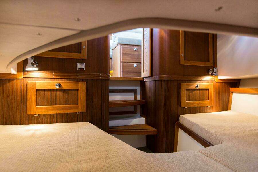 32ft Targa Yacht For Sale