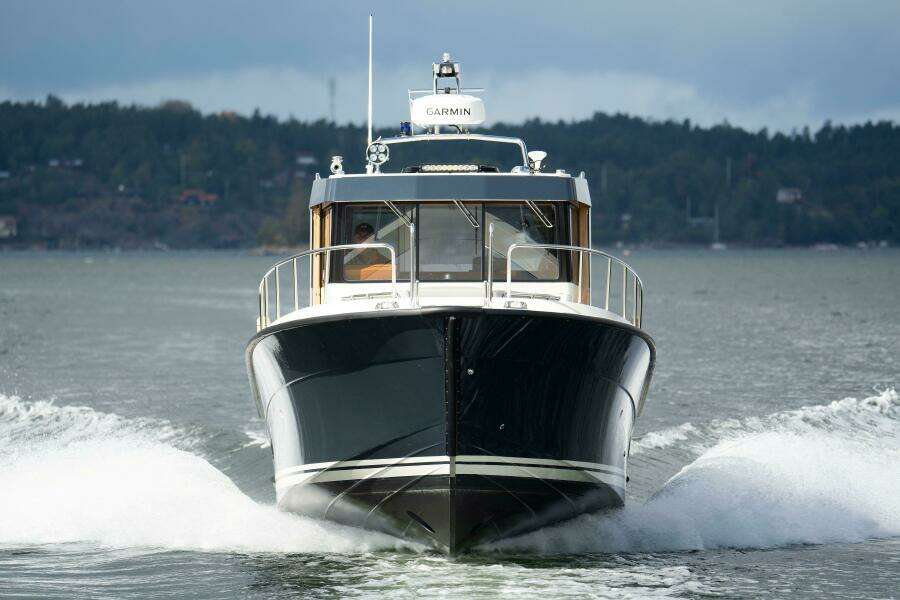 32ft Targa Yacht For Sale