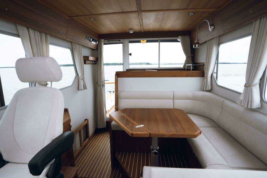 32ft Targa Yacht For Sale