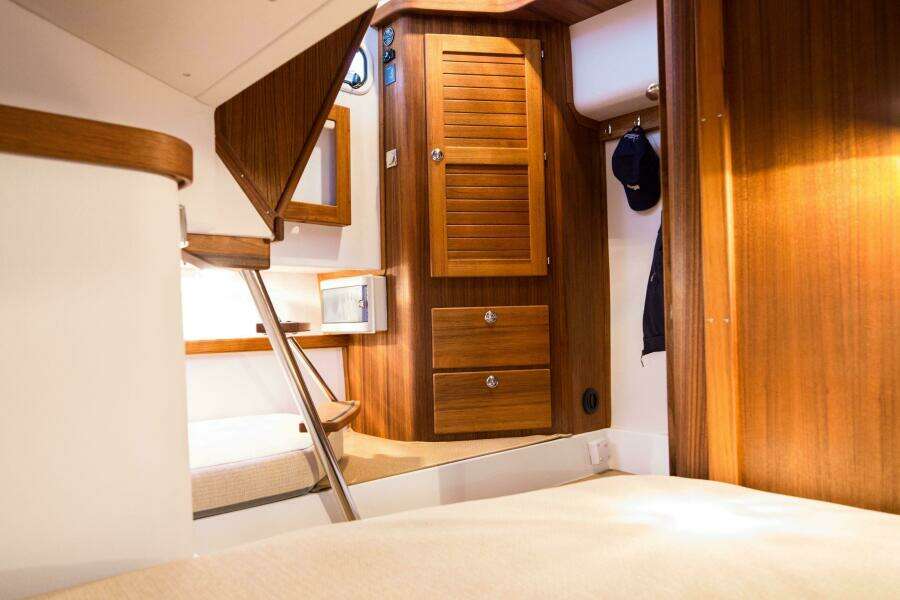 32ft Targa Yacht For Sale