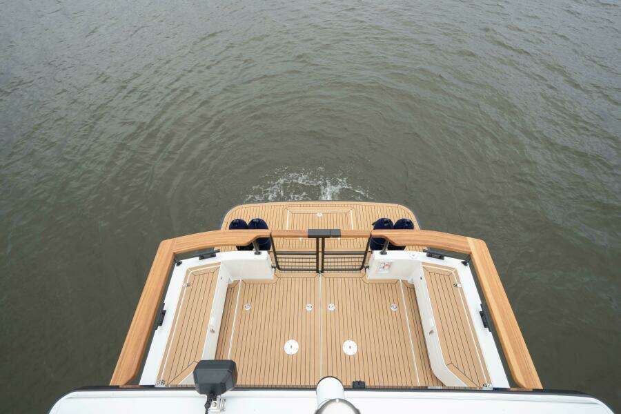 32ft Targa Yacht For Sale