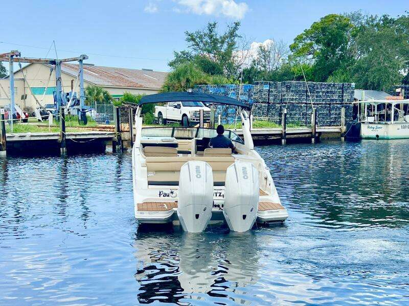 29ft Sea Ray Yacht For Sale