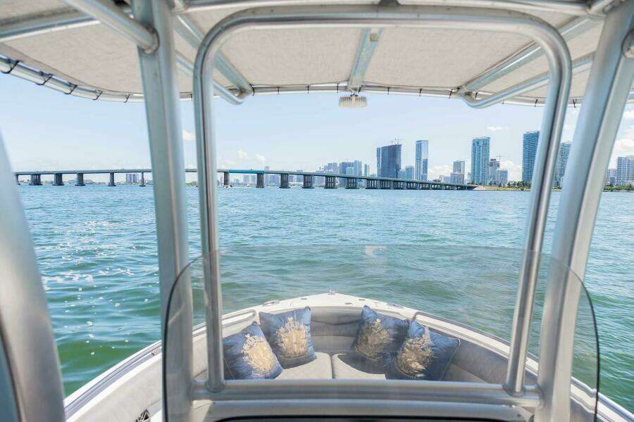 21ft Robalo Yacht For Sale