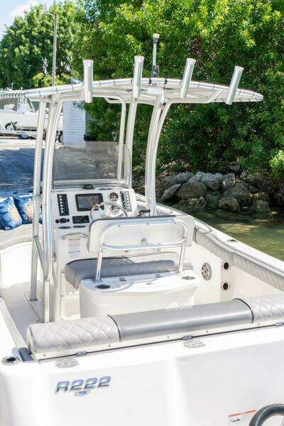 21ft Robalo Yacht For Sale