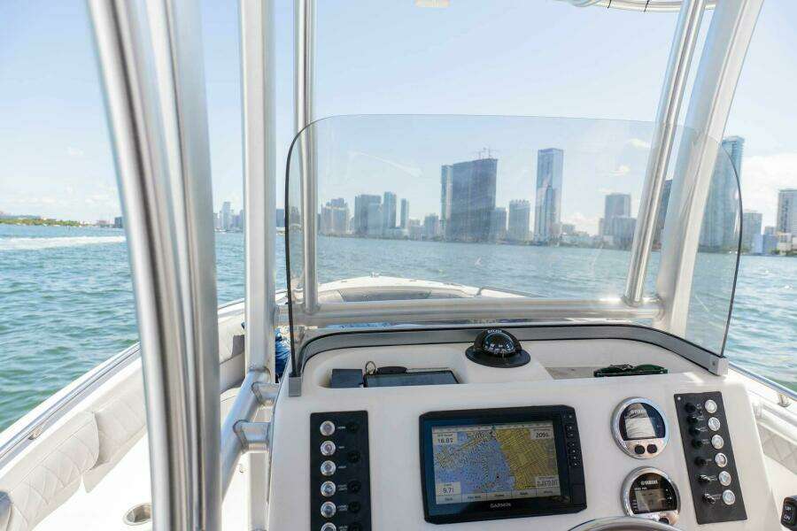 21ft Robalo Yacht For Sale
