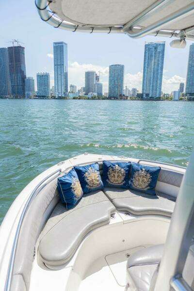21ft Robalo Yacht For Sale