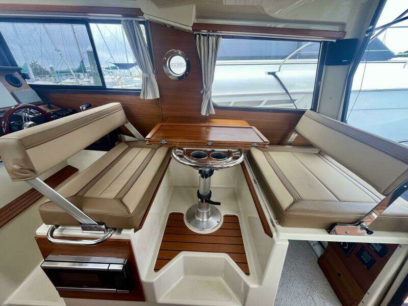 31ft Ranger Tugs Yacht For Sale
