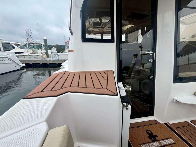 31ft Ranger Tugs Yacht For Sale