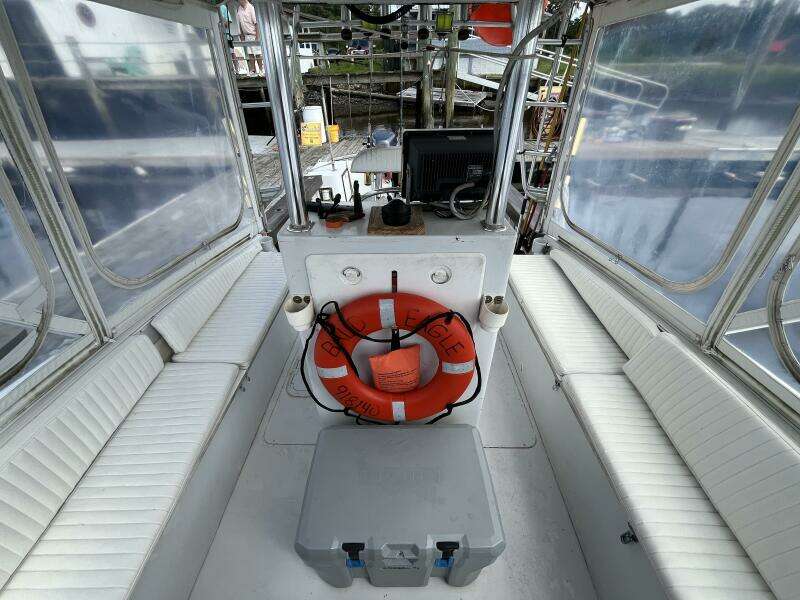 28ft Mako Yacht For Sale