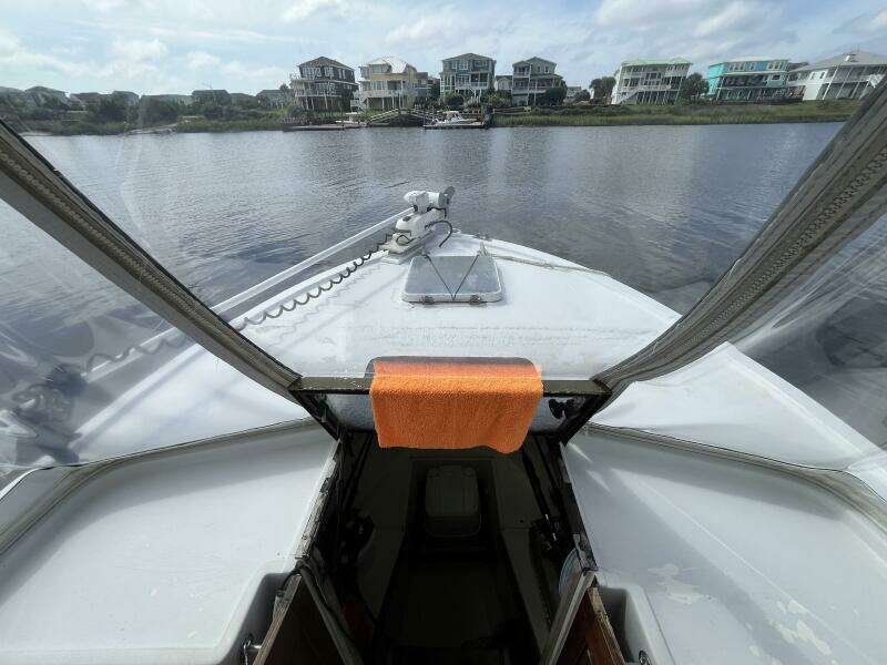 28ft Mako Yacht For Sale