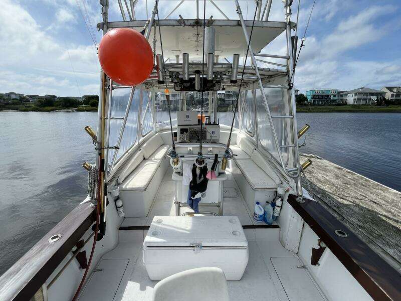 28ft Mako Yacht For Sale