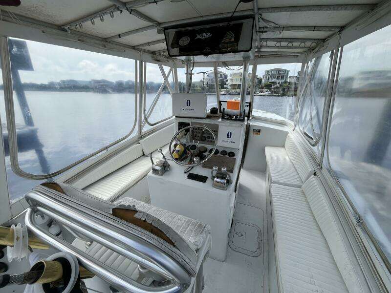 28ft Mako Yacht For Sale