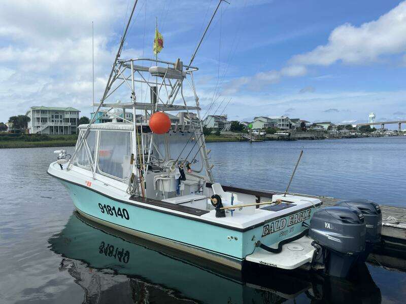 28ft Mako Yacht For Sale