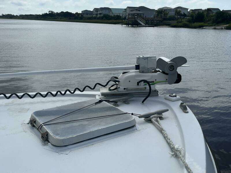 28ft Mako Yacht For Sale