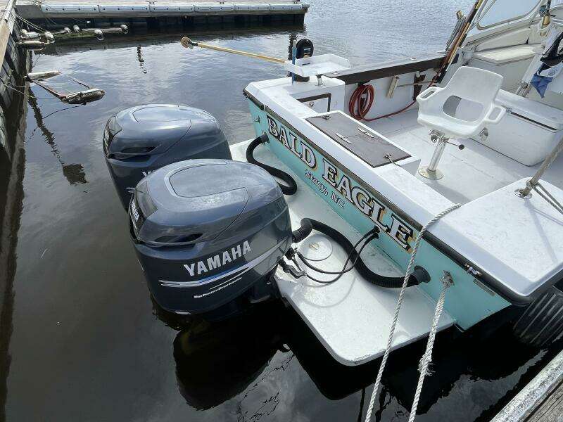 28ft Mako Yacht For Sale