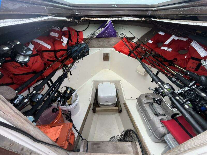 28ft Mako Yacht For Sale