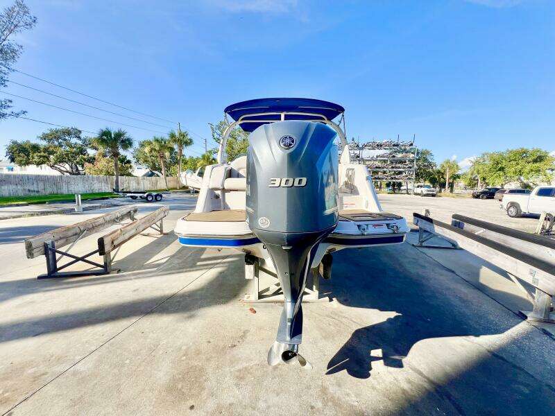 27ft Four Winns Yacht For Sale