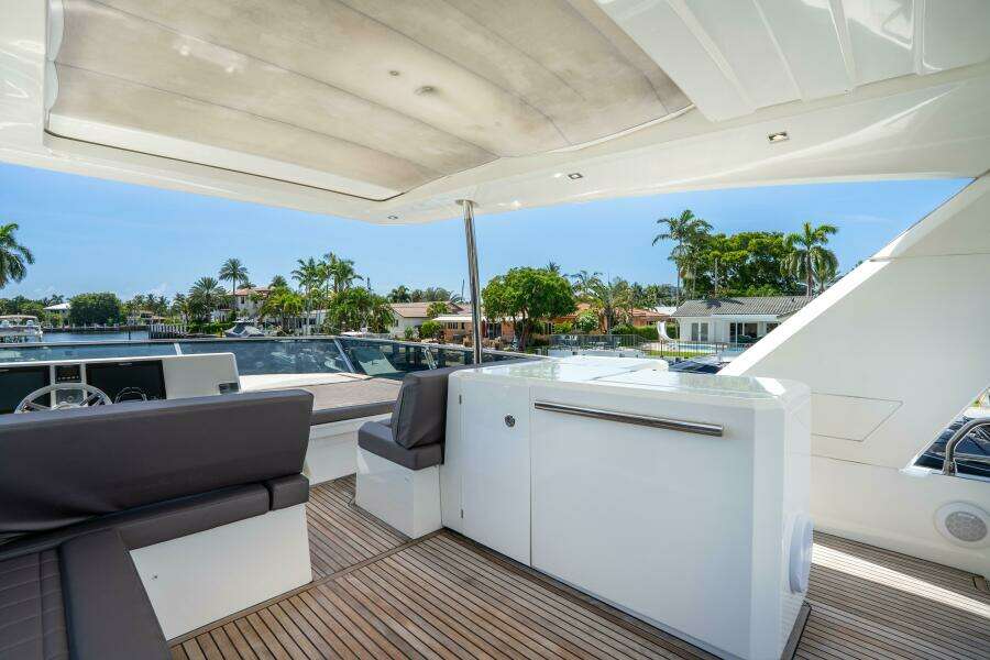 68ft Prestige Yacht For Sale