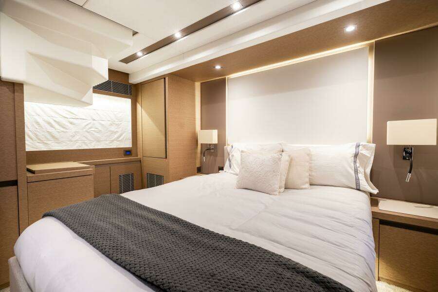 68ft Prestige Yacht For Sale