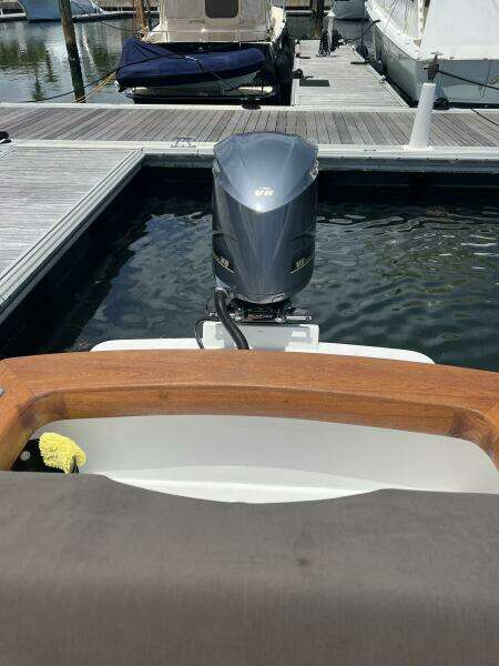 27ft Jarrett Bay Yacht For Sale