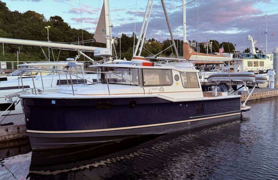 C SHELL 27ft Ranger Tugs Yacht For Sale